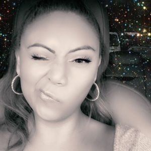 Meet your Posher, Leticia